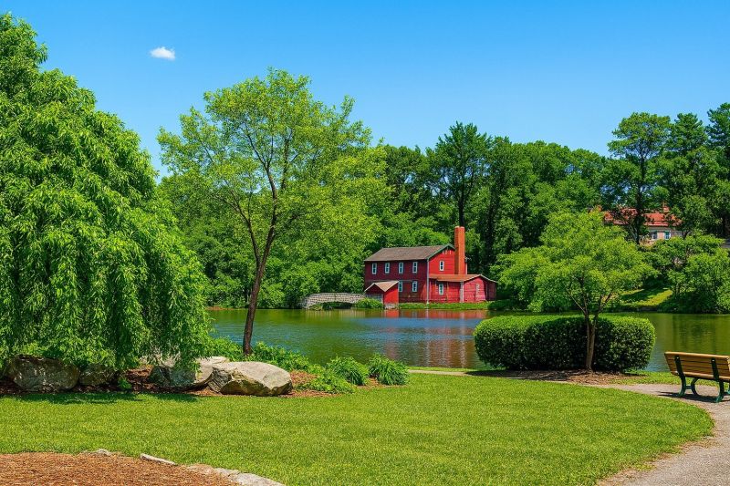 Local Christmas Lights Installation in Bergenfield, NJ