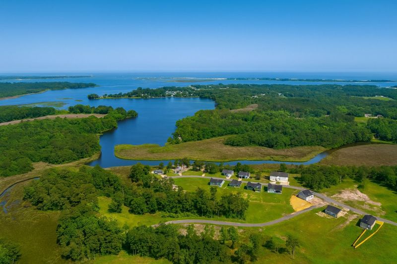 Local Christmas Lights Installation in Hubert, NC