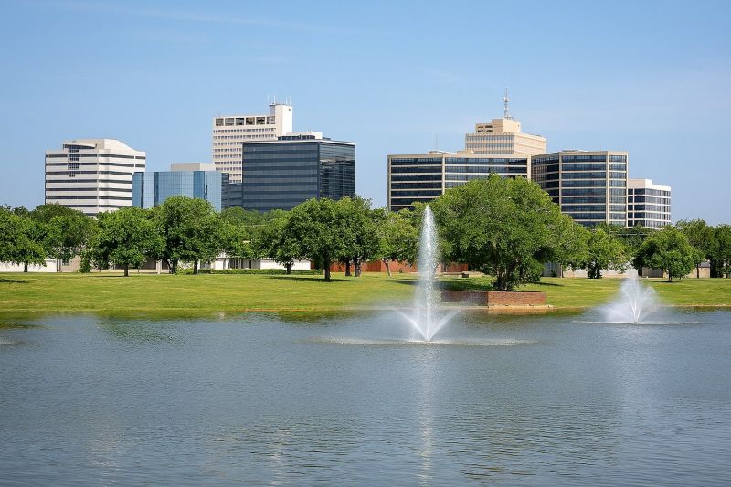 Local Holiday Lights Installation in Odessa, TX