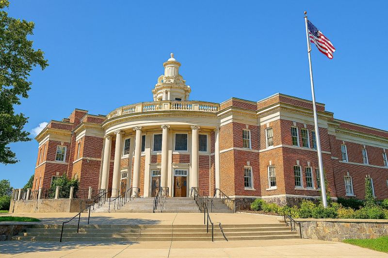 Local Holiday Lights Installation in Hamden, CT