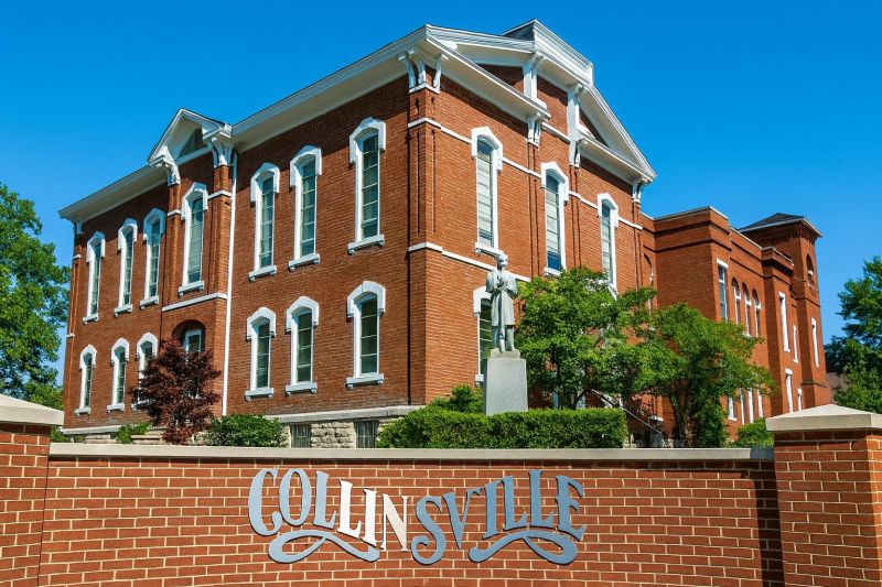 Local Holiday Lights Installation in Collinsville, IL